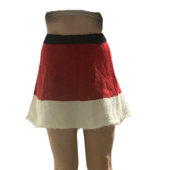 Christmas Santa Mrs Clause Skirt - Picture 4 of 4